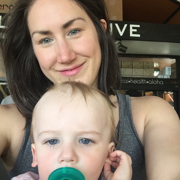 Meet your Posher, Emmabeth - Picture 2 of 3